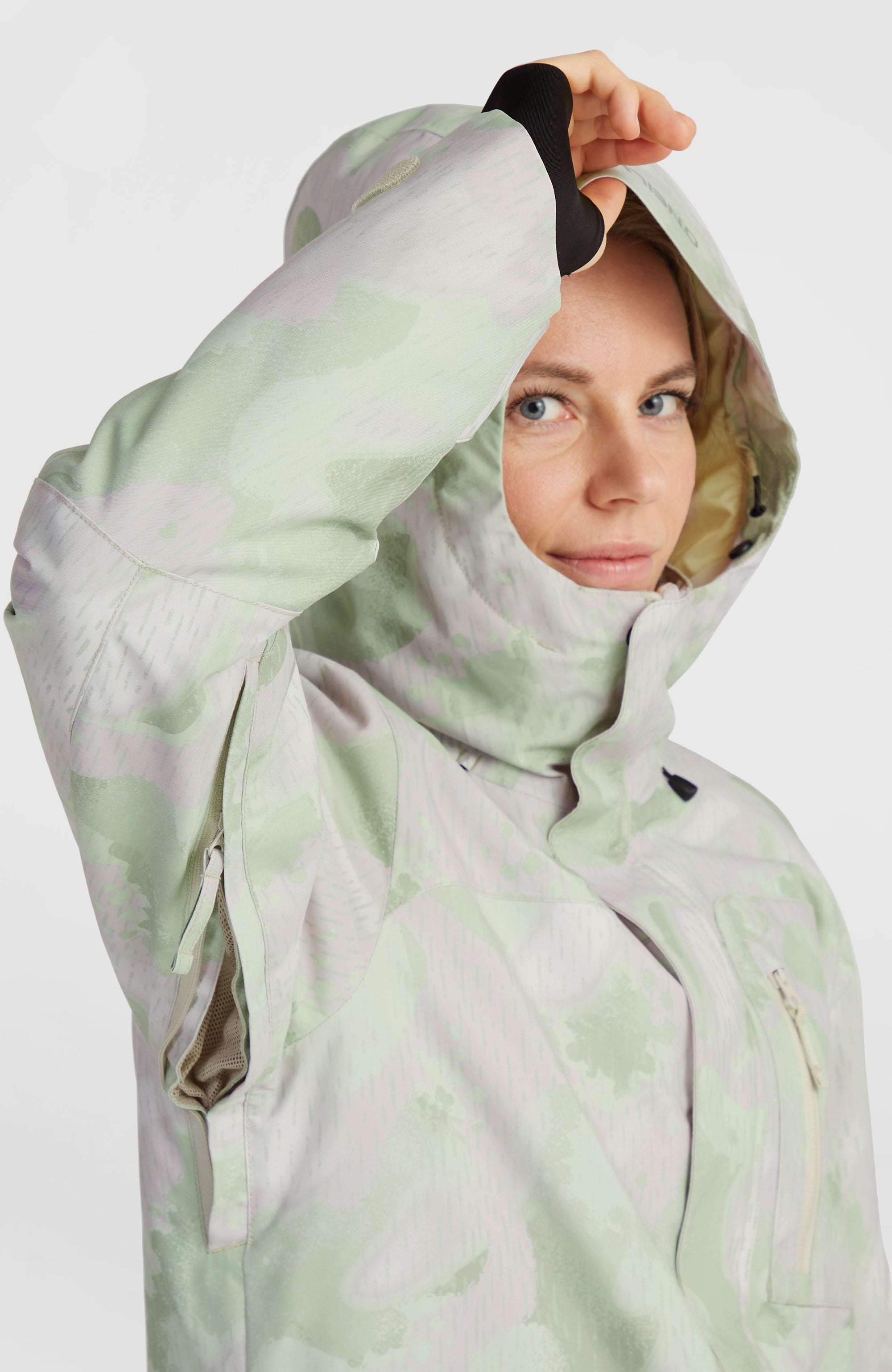 Utility Hybrid Snow Jacket