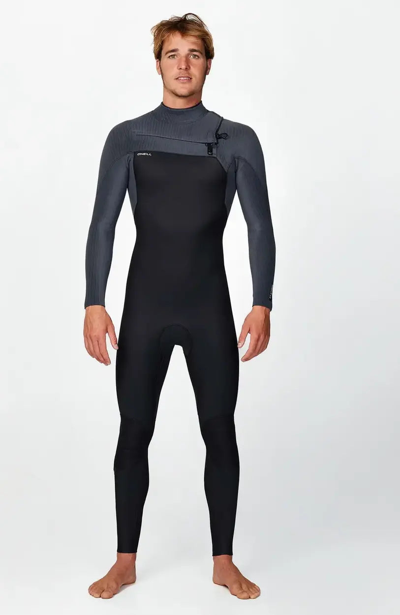 HyperFreak 3/2MM Steamer Chest Zip Wetsuit - Black/Grey