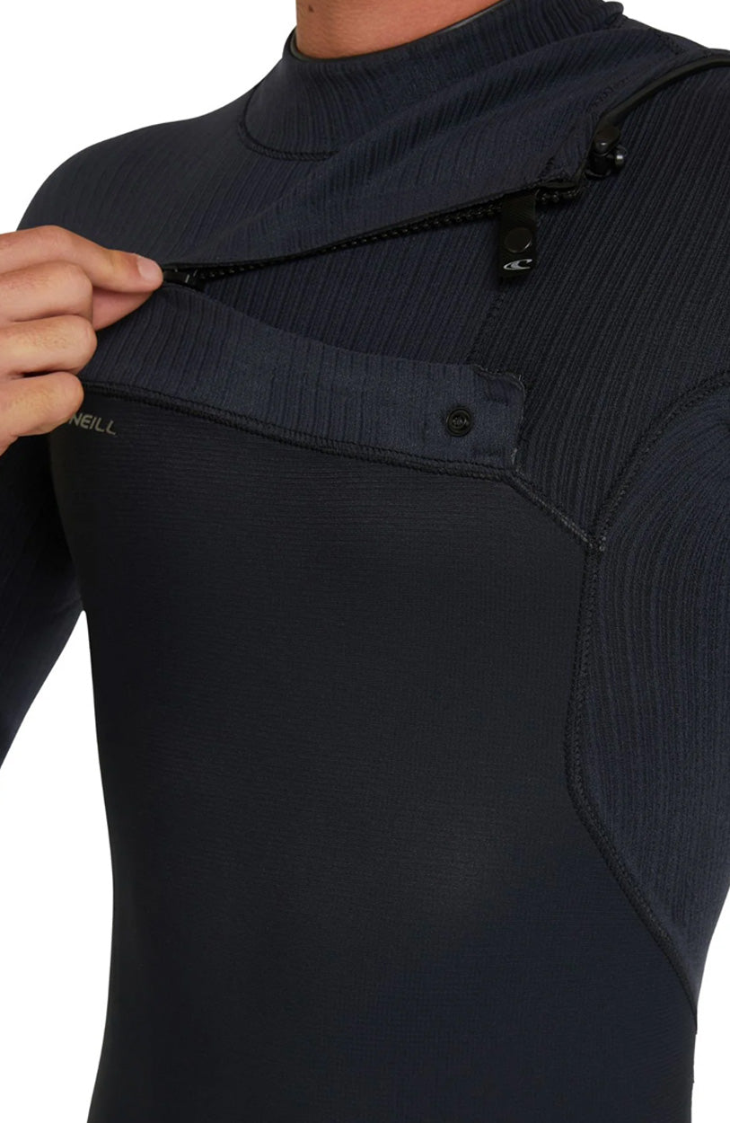 HyperFreak 4/3MM Steamer Chest Zip Wetsuit