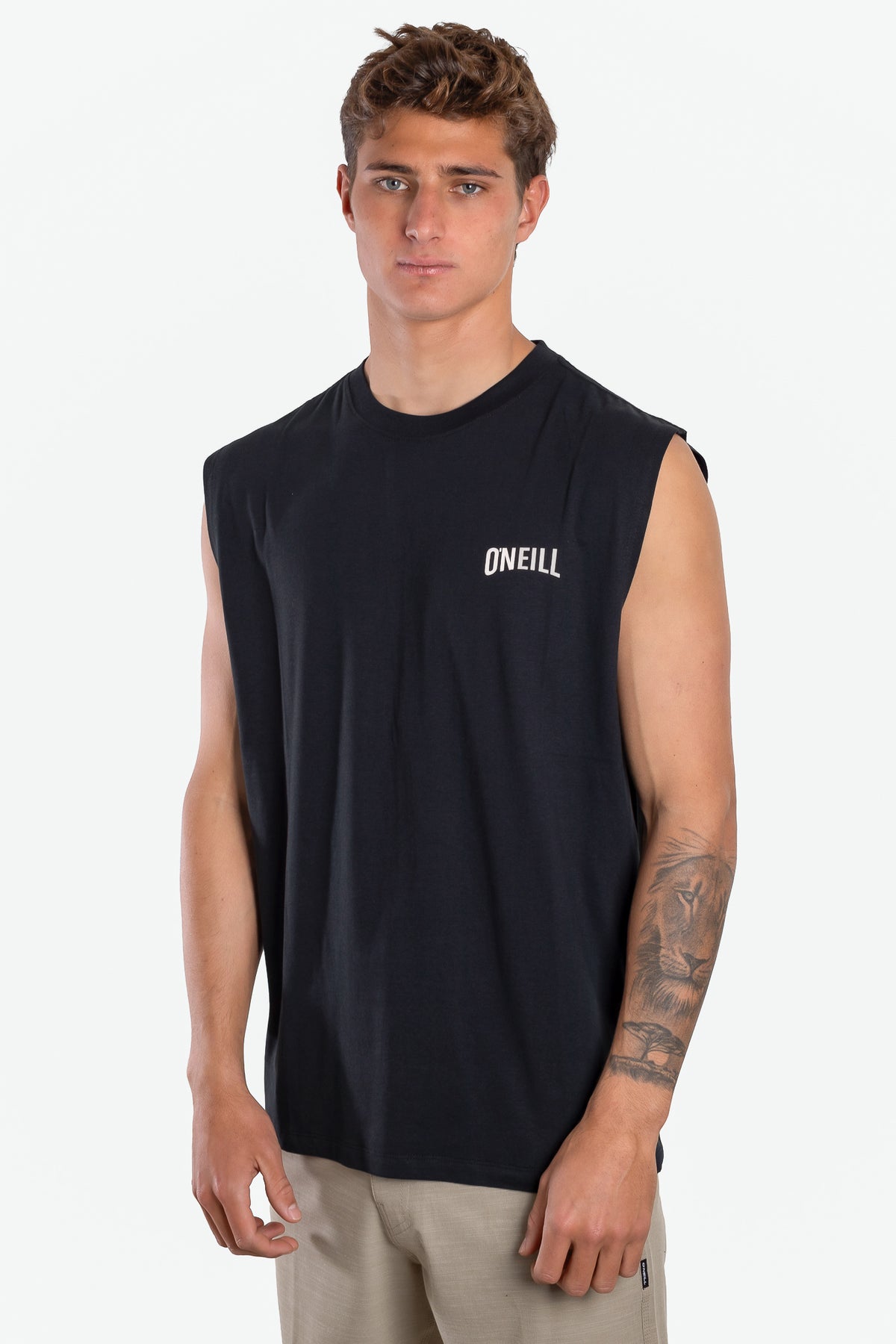 Musculosa Og Convene O'Neill