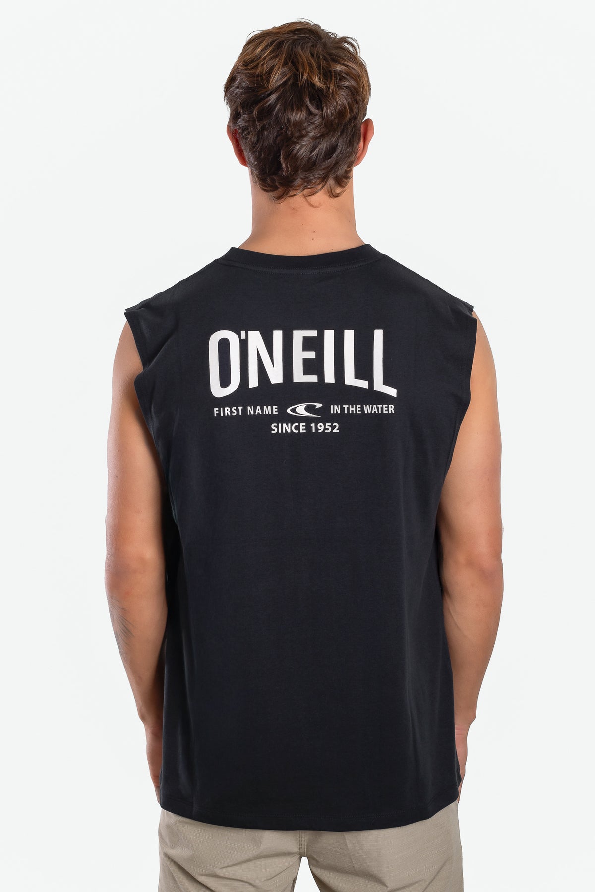 Musculosa Og Convene O'Neill