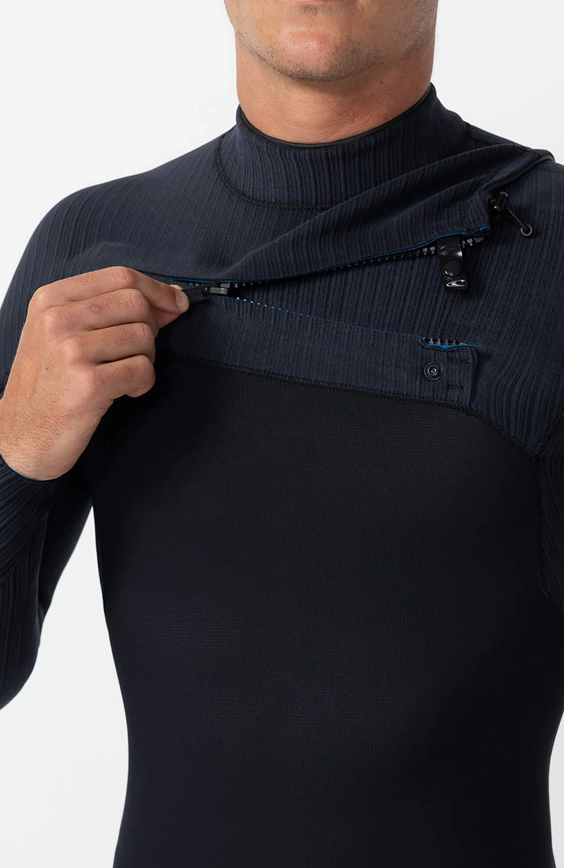 HyperFreak 4/3MM Steamer Chest Zip Wetsuit