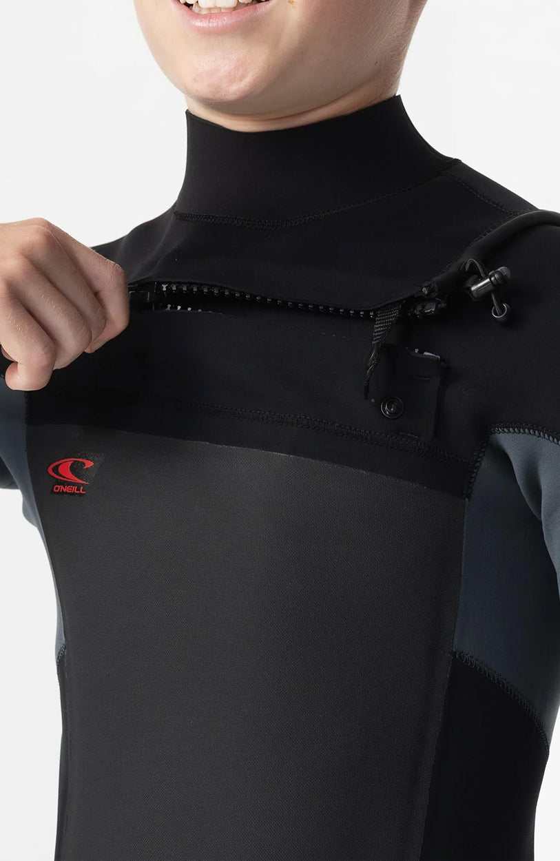 Boy's Defender 3/2mm Steamer Chest Zip Wetsuit - Black/Grey